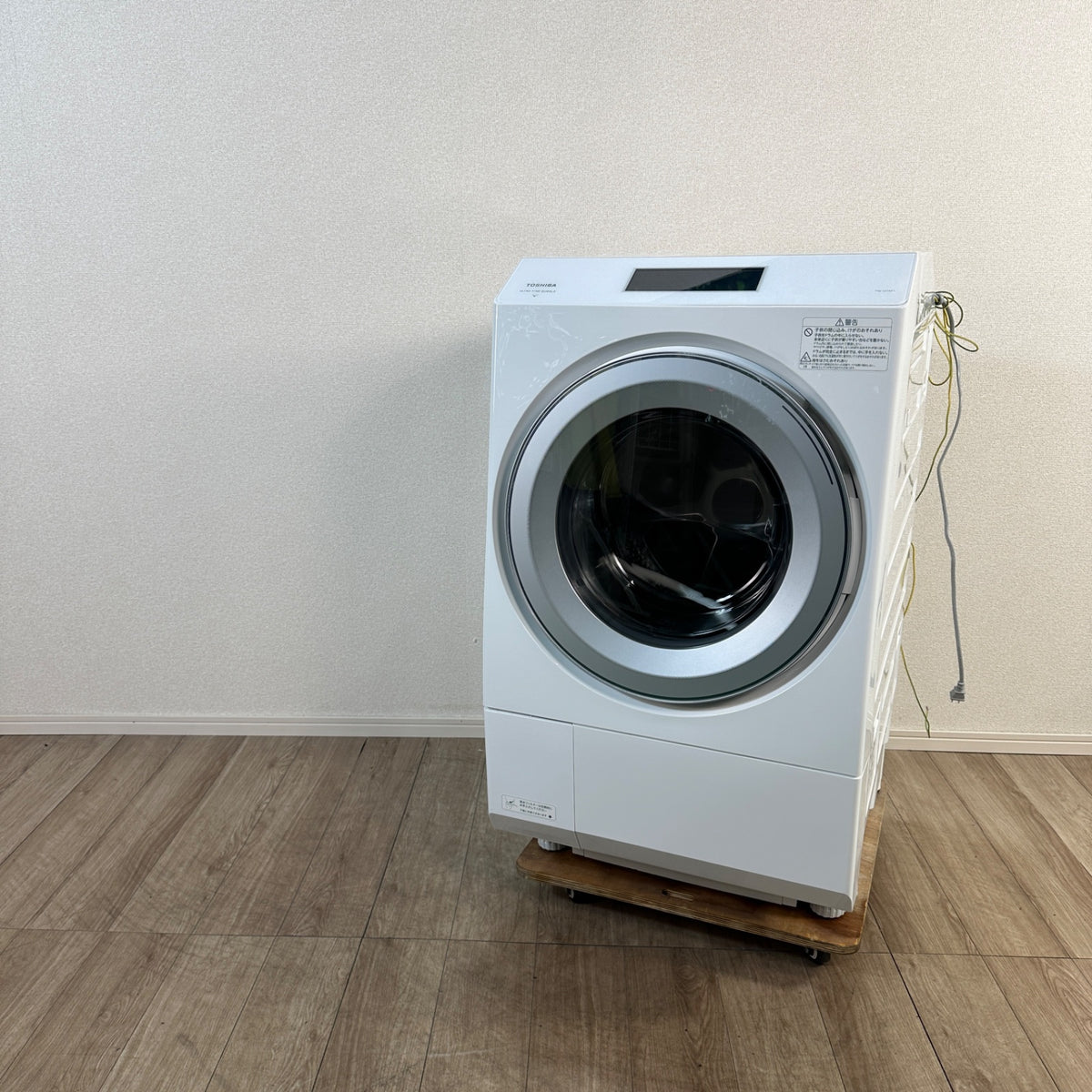 中古 ドラム式洗濯機 TOSHIBA TW-127XP1L 12kg 2022年製 写真1