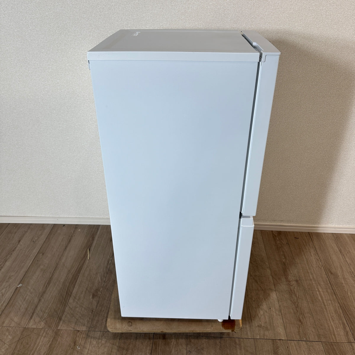 中古 冷蔵庫 Haier OBBR-121A 121L 2024年製 写真4