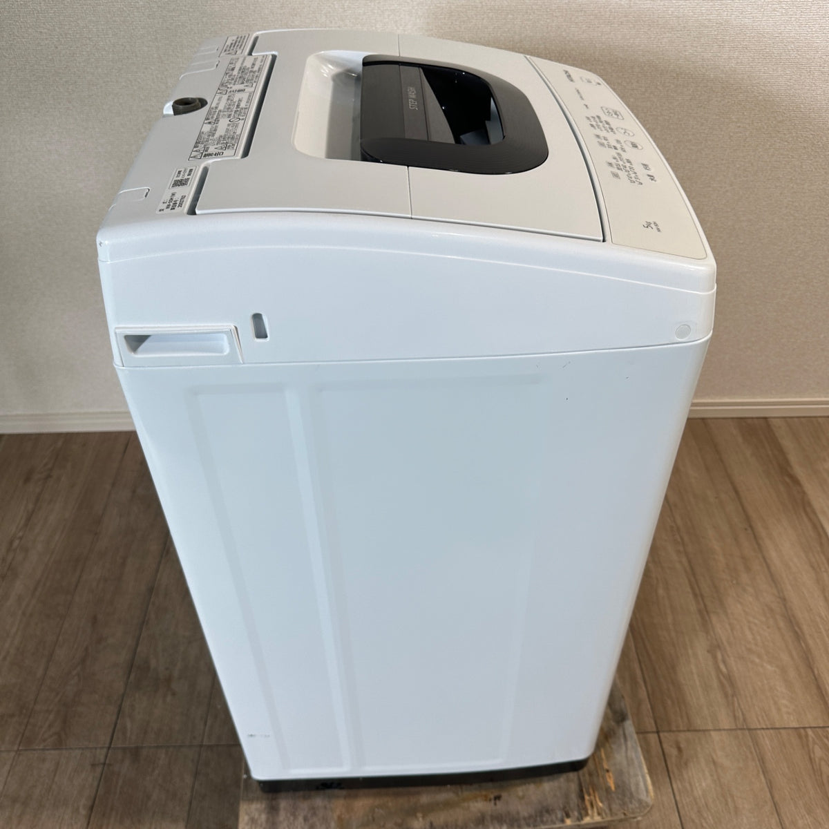 中古 縦型洗濯機 HITACHI NW-50H 5kg 2022年製 写真4