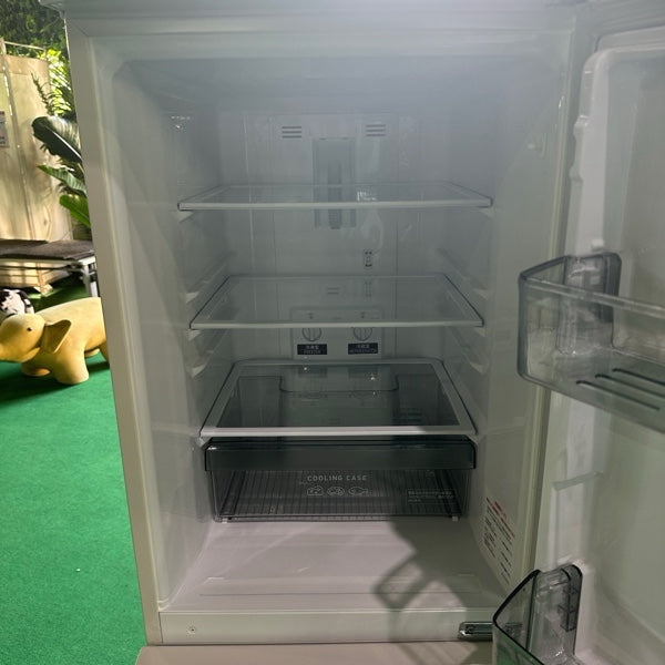 冷蔵庫 MR-P15K