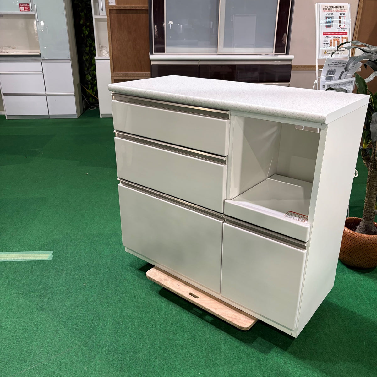 中古 食器棚 カウンタータイプ ホワイト 写真1