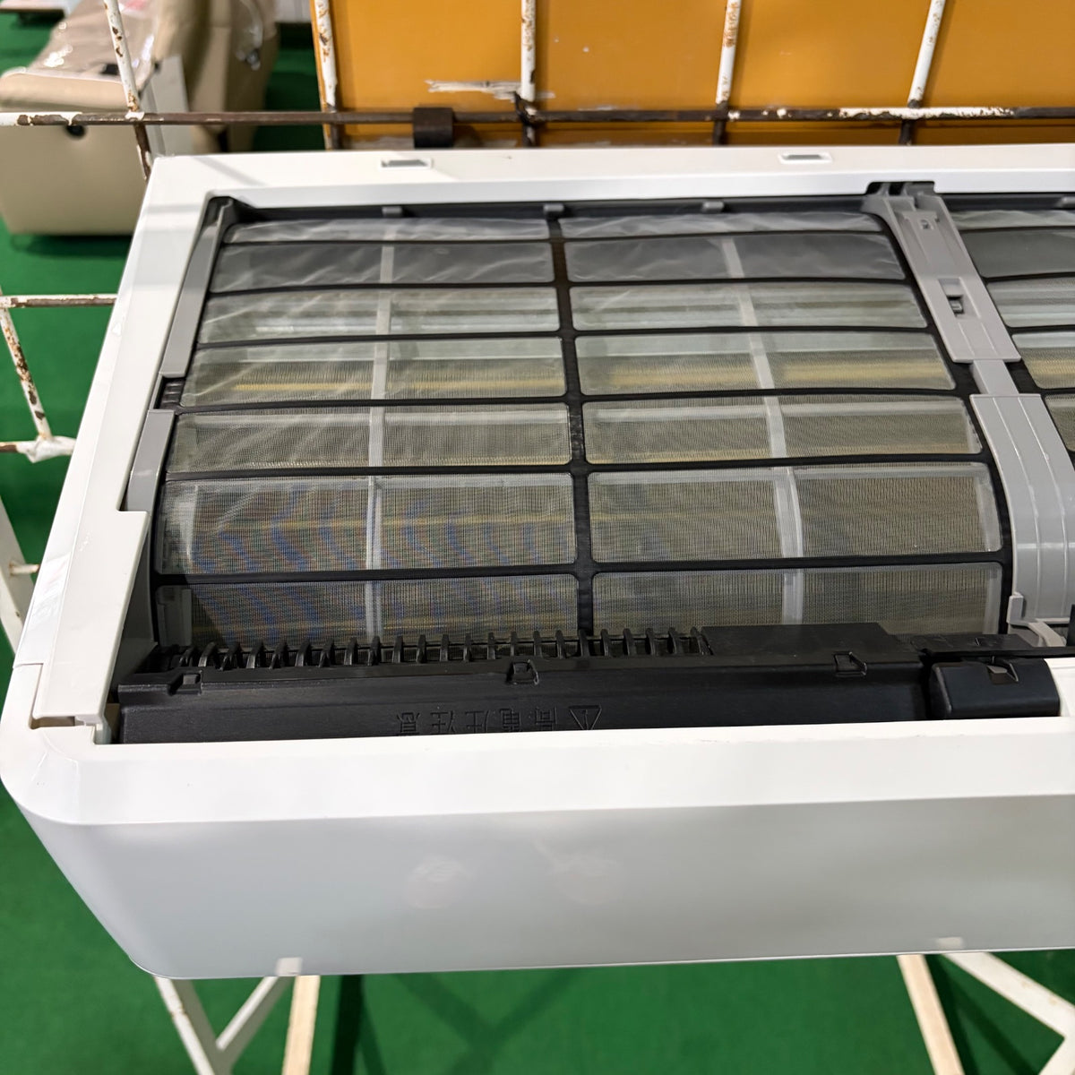 中古 エアコン TOSHIBA RAS-N251DX 8畳 2024年製
