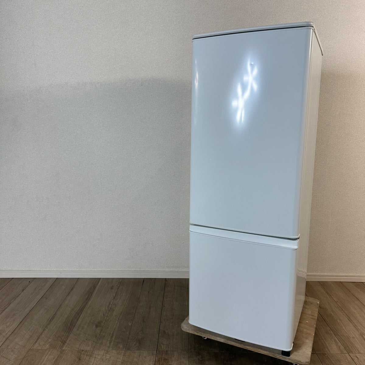 中古 冷蔵庫 MITSUBISHI MR-P17EG 168L 2022年製 写真1
