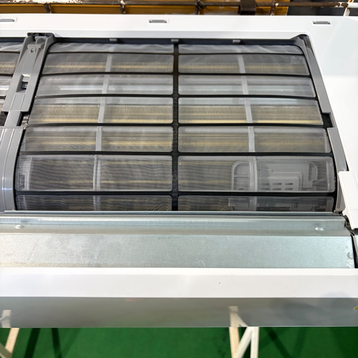 中古 エアコン TOSHIBA RAS-U401DX 14畳 2025年製 写真8