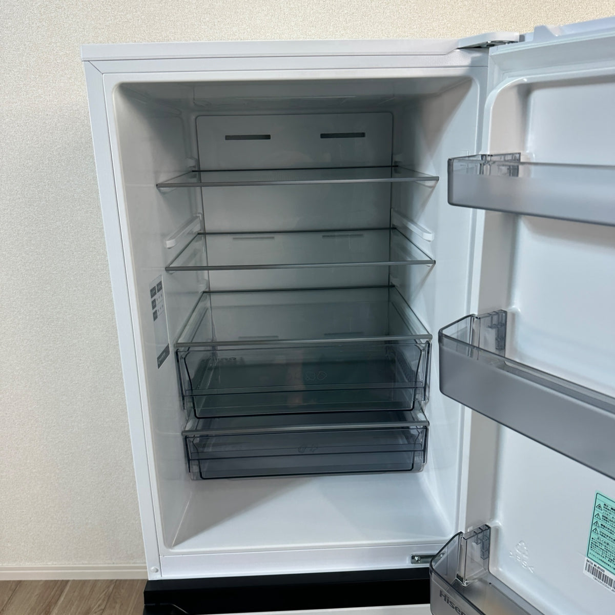 中古 冷蔵庫 Hisense HR-G260HW 257L 2023年製 写真4