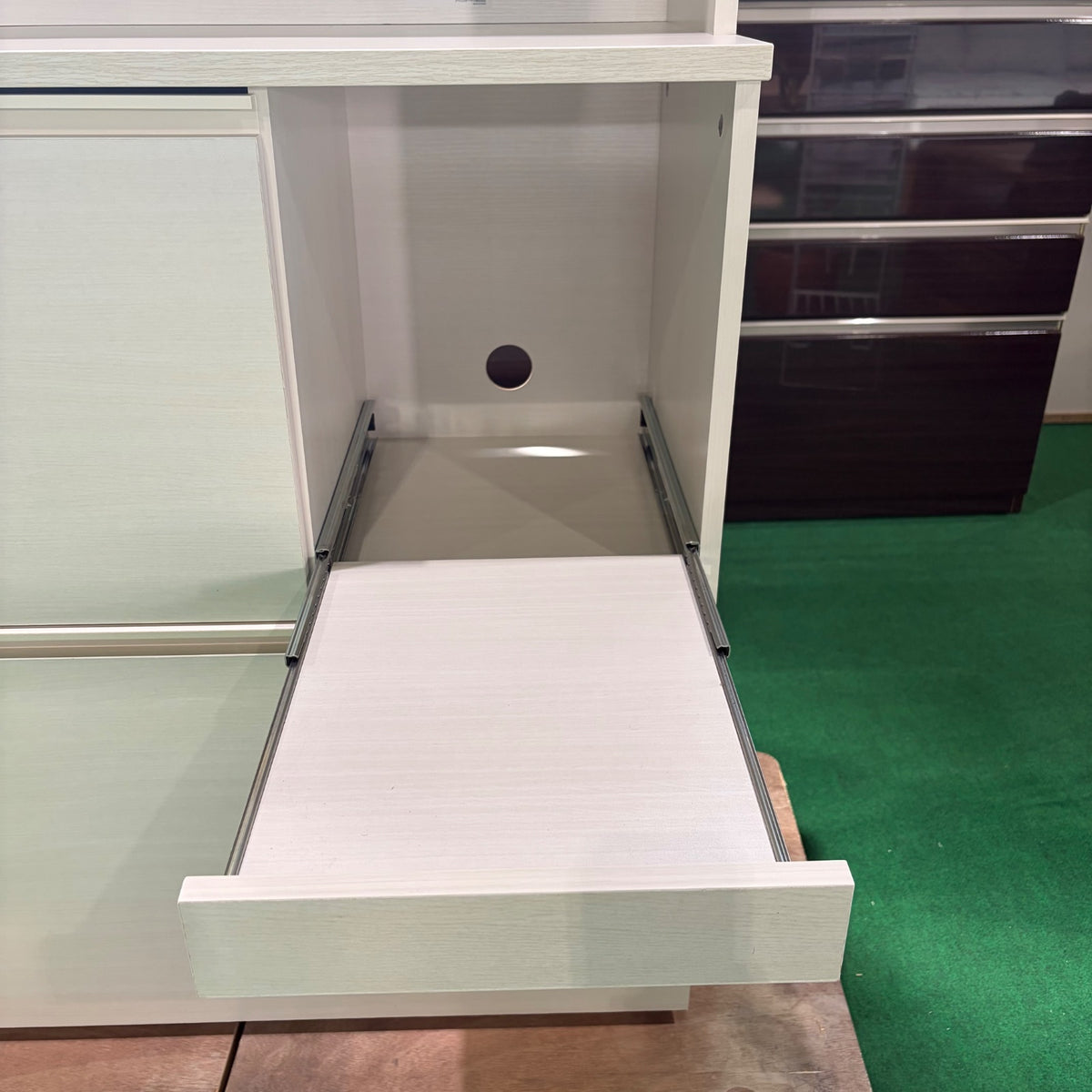 中古 食器棚 スリムタイプ(幅80cm以下) ベージュ 写真10