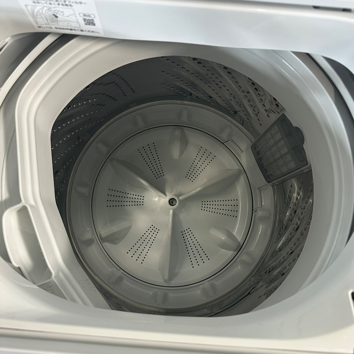 中古 縦型洗濯機 Panasonic NA-F5B2 5kg 2024年製 写真7