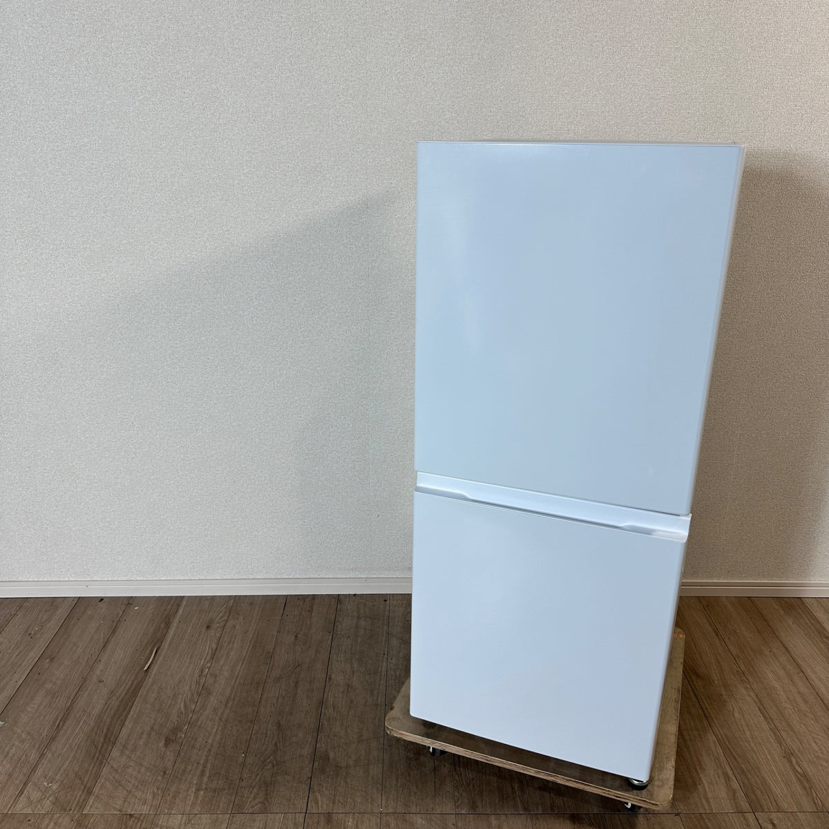 中古 冷蔵庫 AQUA AQR-14P 135L 2024年製 写真1