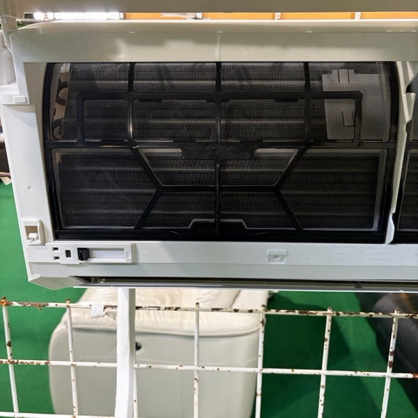 中古 エアコン Panasonic CS-365DJ 12畳 2025年製 写真5