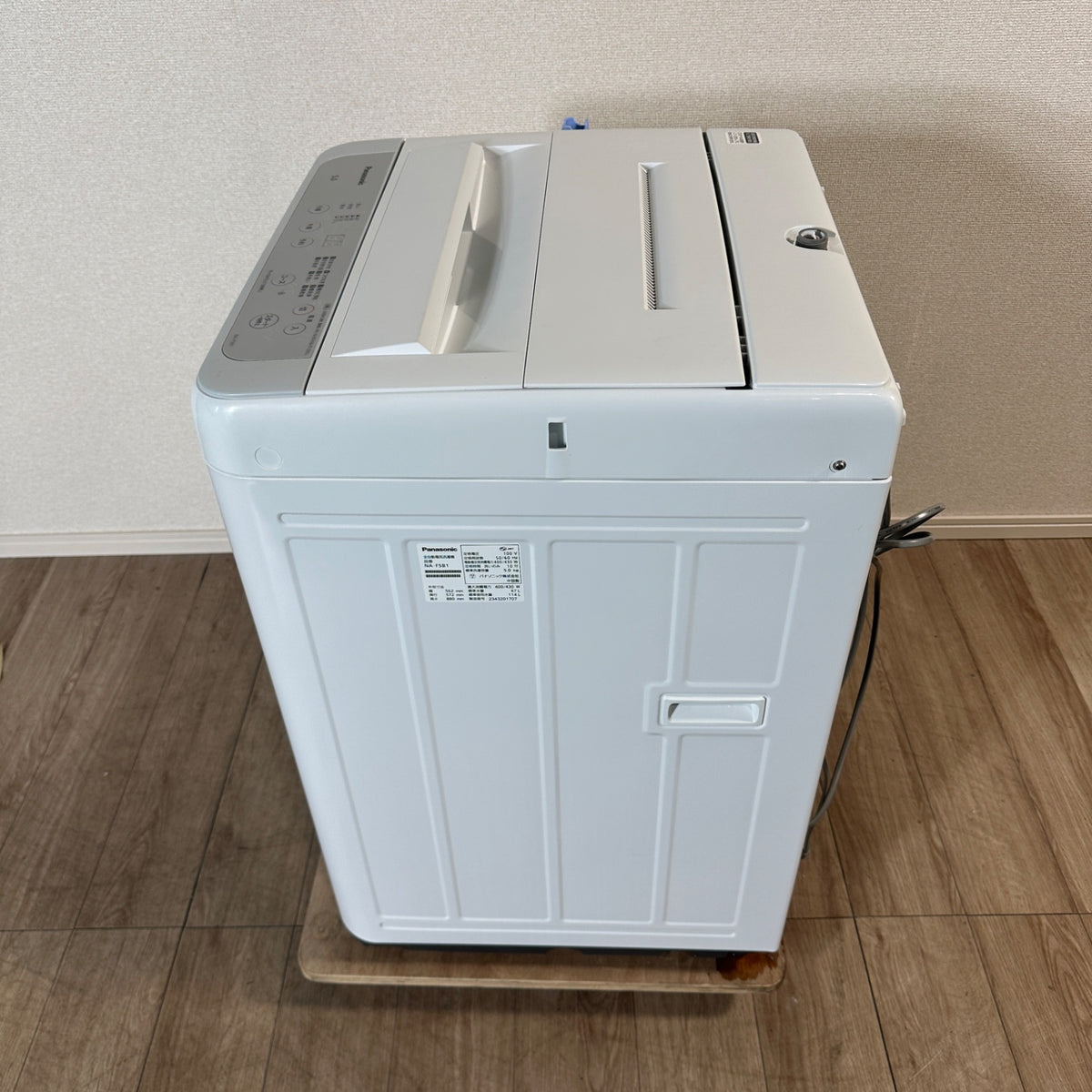 中古 縦型洗濯機 Panasonic NA-F5B1 5kg 2023年製