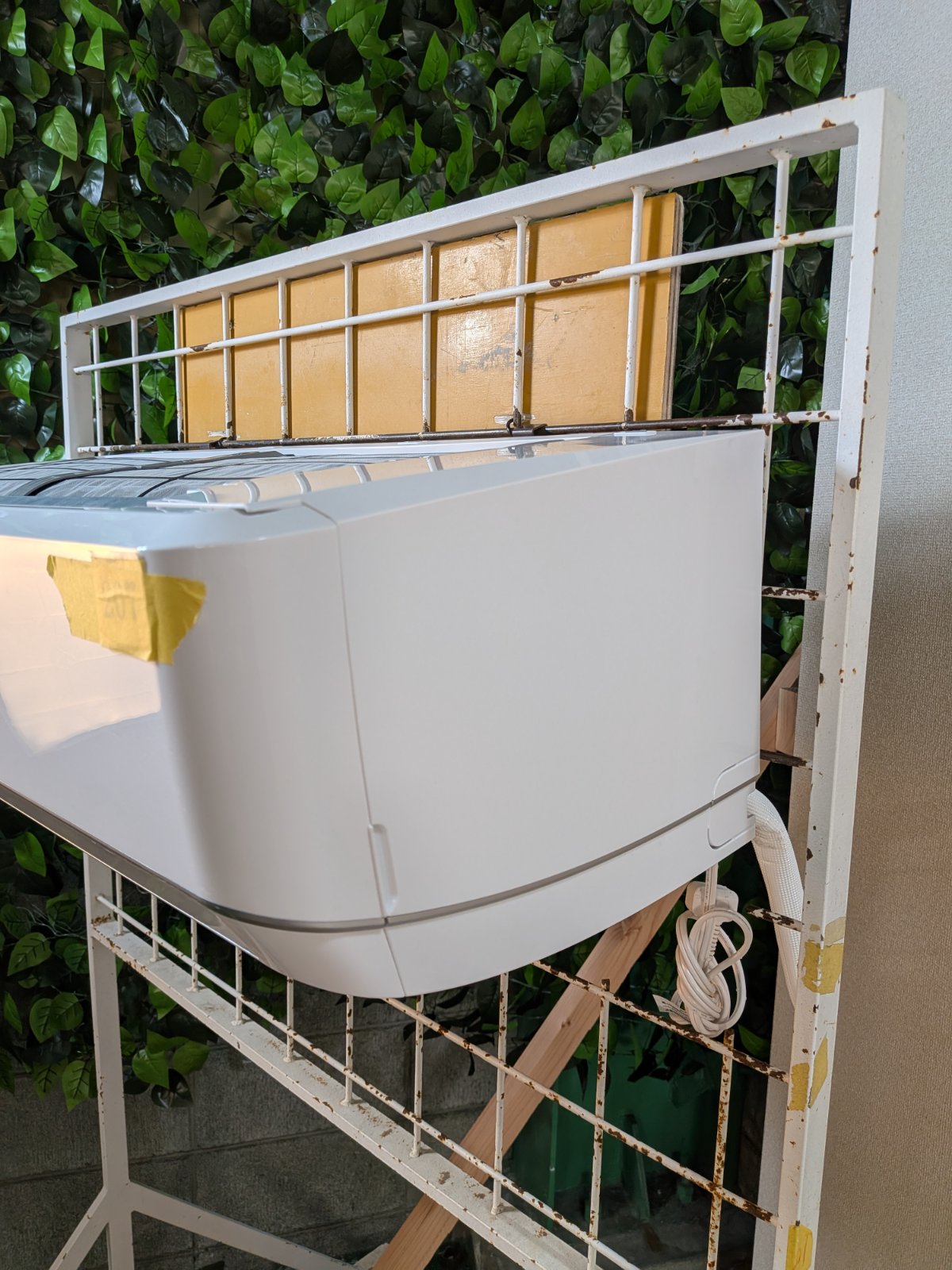 中古 エアコン TOSHIBA RAS-U221DZ 6畳 2026年製