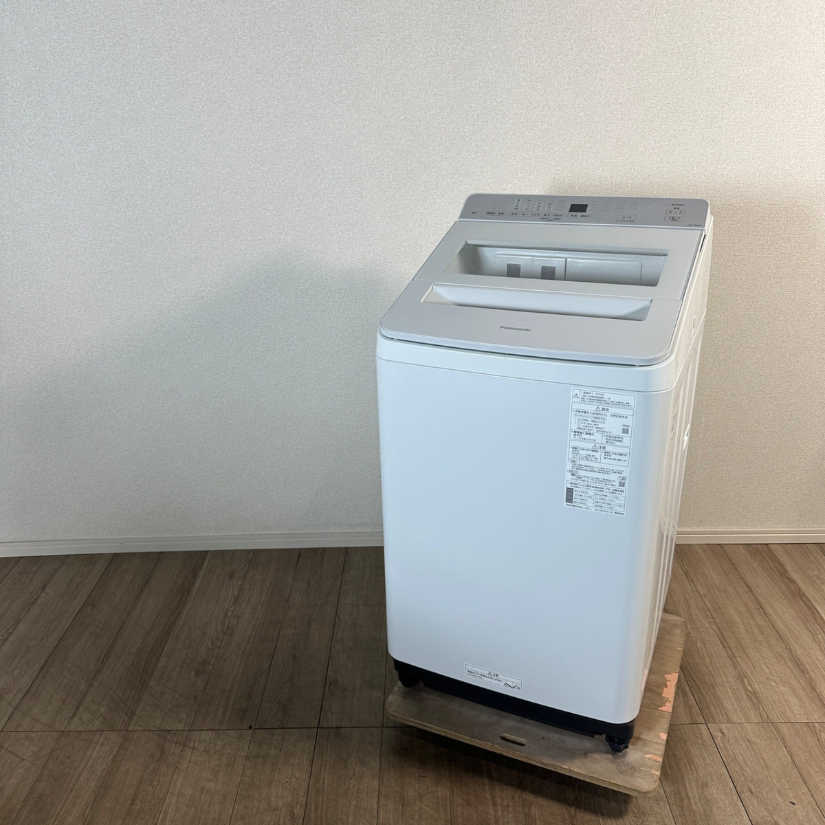 中古 縦型洗濯機 Panasonic NA-F8AKE1 8kg 2023年製